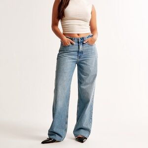 Abercrombie & Fitch Curve Love Mid Rise Slouchy Jean SHORT in Medium Blue